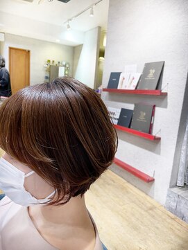 ヘアサロン アティリー(Hair Salon Attirer) 西梅田/ボブ/グレーベージュ/白髪ぼかし【Attirer飯田裕之】