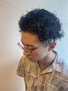 ラ カルモ(LA CALMO) ツイストスパイラルパーマ