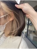 ベージュ×イヤリングカラー