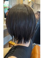 イスト(hair salon ist)&nbsp;くびれボブ　グレーカラー　グレージュカラー　外ハネボブ
