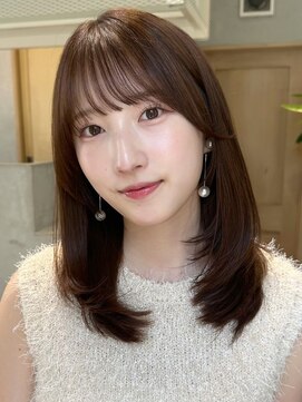 ノイカーム(noi Calm) 顔周りレイヤーカットくびれヘアミルクティーベージュカラー