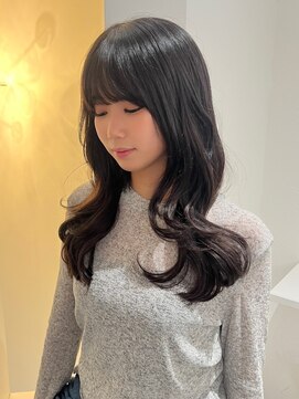 ハチ(HACHI) エクステにレイヤーカットで巻いても可愛いスタイルに