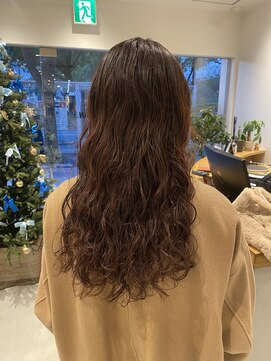 シアン 矢場町店(CYAN.) ロング×ウェーブパーマ