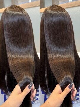 ジーナ 天神(Zina) [Zina天神]髪質改善/艶髪/小顔/顔周り/縮毛矯正/韓国