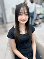 レビジュヘアー(LEVIJU HAIR) デザインカラー/レイヤーカット/ウェットヘア/オリーブベージュ