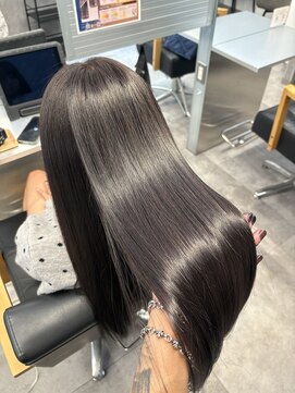 キング 梅田店(K!ng) 縮毛矯正髪質改善ハイライトレイヤーカット梅田美容室エクステ