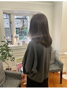 グレカ(GRECA) レイヤーカット/薬院/薬院大通/韓国/前髪カット/トリートメント