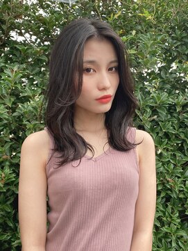 ウエストリー(WESTORY) #ふんわりミディアム#ナチュラルブラウン#センターパート#30代