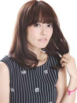 と和×美髪クリニック 巣鴨店 Aラインに近いIラインで、今どきゆる巻きを実現　巣鴨店