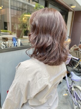 イスタ(isuta) 【三鷹】毛先まとまるローレイヤーカット/バイオレットベージュ