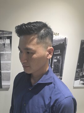 リバレッジ 白金(Leverage) メンズバーバースタイル