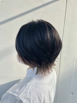 カリーナコークス 原宿 渋谷(Carina COKETH) インナーカラー/イヤリングカラー/ミルクティー/ウルフカット