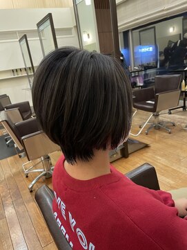 ブランコトレスメモリアル(BLANCO tres メモリアル) ネイビーショート