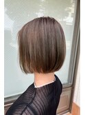 縮毛矯正×ハイトーンミニボブ