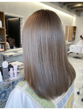 プリームヘアーホワイト(Pleame hair WHITE) ミルクティーベージュ