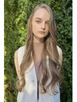 リークフー(Ree cu fuu)&nbsp;10代20代30代40代 前髪　外国人風ロングヘアー　藤沢