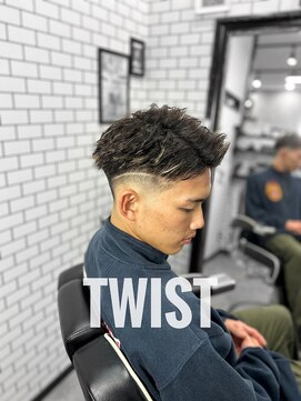 トップバイスリーナイン(TOP by THREE NINE) ツイストパーマ
