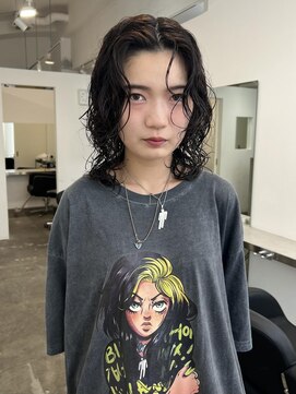 ジーナ オモテサンドウ(XENA) ウェーブミディアム×似合わせカット×パーマ