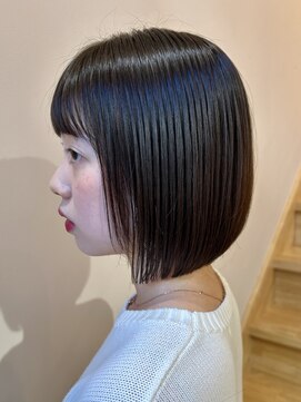 レリコ ニド(Relico-nid) 10代20代30代大人可愛い×ナチュラルボブ×切りっぱなしボブ
