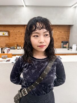 トゥコ(tuco) ミディアムパーマ スパイラルパーマ 前髪 前髪パーマ