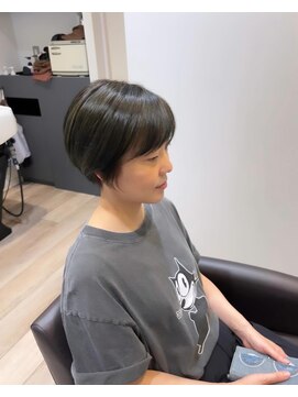 エモア(emore) ショートボブ