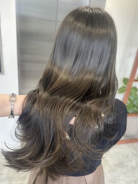 ソピ バイ インビテーション(sopi by invitation) オリーブグレージュ オリーブカラー 透明感カラー アッシュ