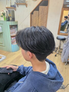 シャイン(SHINE) センターパート×ニュアンスパーマ