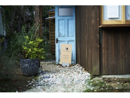 本と美容室 真鶴店の写真