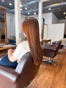 リム(Limb) ベージュブラウン