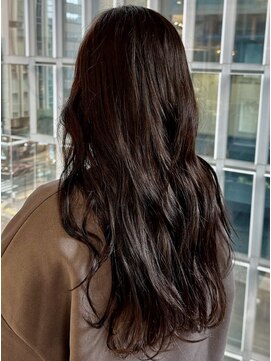 ティエナビューティー(TIENA BEAUTY) ロング/レイヤー/グレージュ/外国人風/アッシュ/ウェーブ