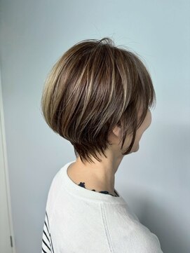 アンジェリカ(Angelica Total Beauty Lifestyle Design) くびれショート