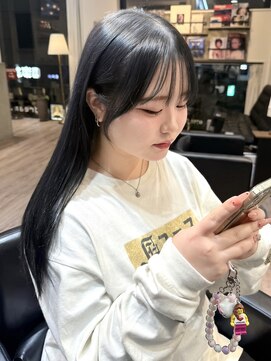 コラソン(corazon) ブルーブラック　お顔周りカット