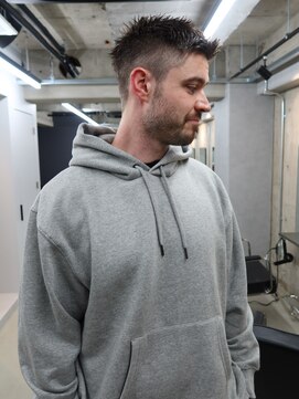 オルカ(ORCA) メンズヘア/メンズカット/センターパート/新宿【深江】