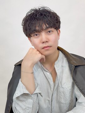 ヨリ サッポロ 札幌大通(yori SAPPORO) 前髪イメチェンピンクベージュクールショートレイヤーカット