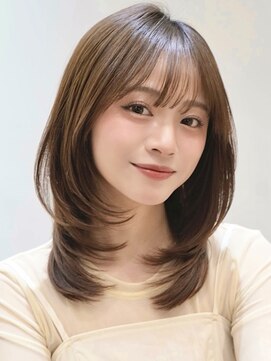 バイオレット ヨコハマ(Violet Yokohama) ミディアムレイヤーグレージュ顔まわりカットレイヤーRI-