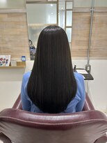 リエスタサロン 流山おおたかの森(liesta)&nbsp;湿気に負けないサラ艶ストレートヘア♪