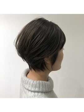 マウロア(MAULOA) 耳かけショート　　“浅田昌宏”