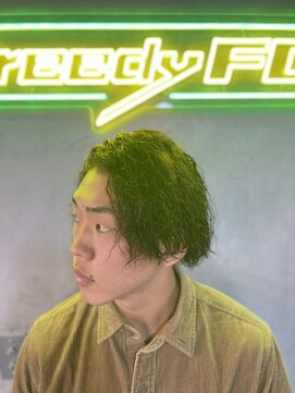 グリーディーフォックス 代々木(Greedy FOX) 韓国マッシュ/センタ-パ-ト/ツイストスパイラル/スキンフェード