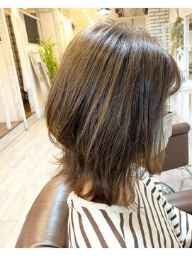 クッキー ヘアーアンドメイク(COOKIE Hair&Make) 【COOKIE】くびれミディアム