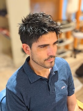 エルゴ 川崎西口(ergo) ツーブロックショートレイヤー