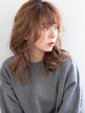 テラス 甲子園(Terrace) ルーズヘアくびれヘアくすみカラー前髪あり大人色気20代30代40代