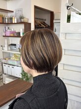 ヘアーアンドメイク ブルーム ジェイアール茨木駅前店(Hair&Make BLOOM) コンパクトショートボブ