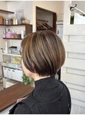 コンパクトショートボブ