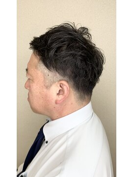 松本平太郎美容室 大宮店 メンズ×アップバング/30代40代50代60代