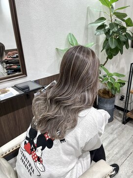 ベルヘアーデザイン 堺東(Belle hair Design) コントラストハイライト/ハイライト/レイヤーカット/堺東