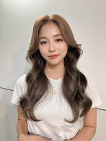 リベルテ 渋谷(Liberte)&nbsp;ワンホンヘア　くびれヘア　顔周りカット　レイヤーカット