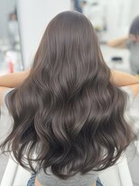 アマトウキョウスマートサロン(AMA TOKYO×Smart Salon)&nbsp;ヘーゼルベージュ　ブリーチなし　レイヤーカット　海外風