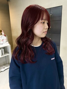 ヘアー アイス ルーチェ(HAIR ICI LUCE) チェリーレッド/ブリーチなしダブルカラー/レイヤーカット/大野