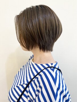 モリオ フロム ロンドン 成増店 【morio成増/一戸】大人かわいいくびれショートボブ