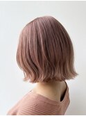 ピンクベージュ/切りっぱなしボブ